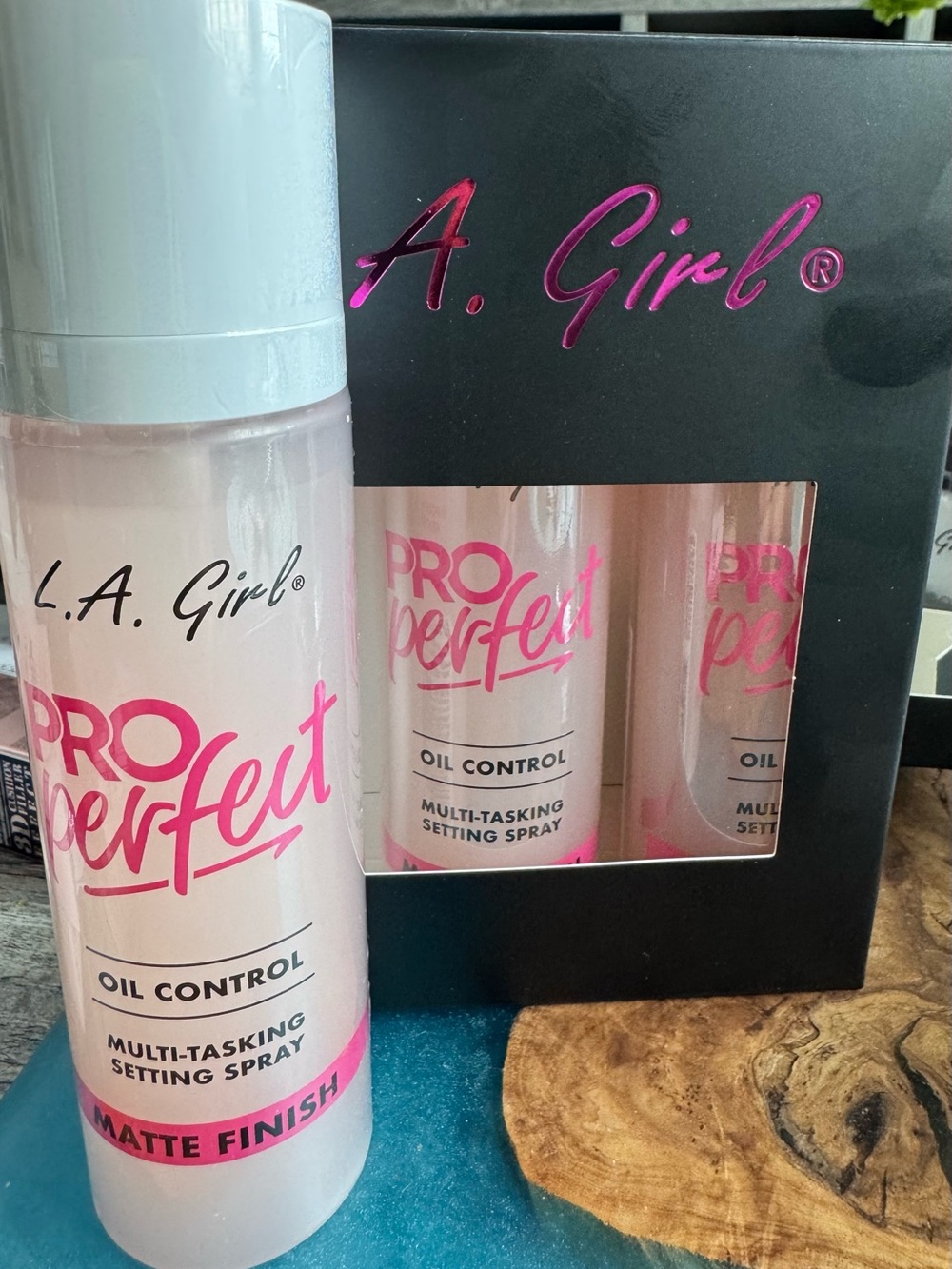 LA Girl Oil Control Setting Spray - Matte Finish